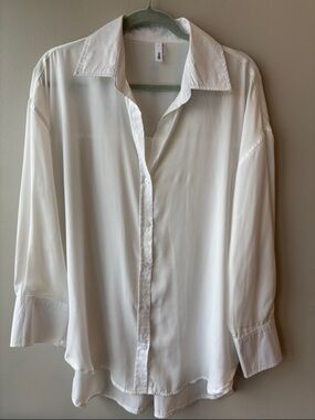 glam White Collared Shirt